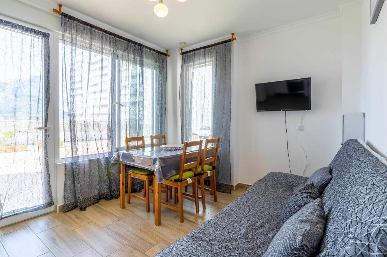 Inftour President 2 Apartamento カルプ エクステリア 写真
